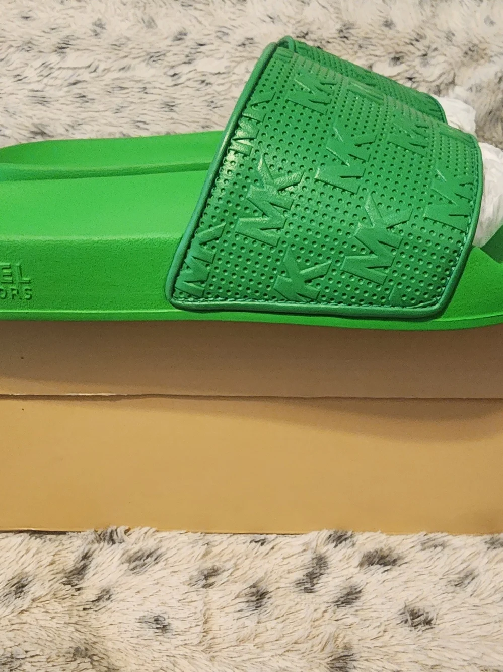 Michael Kors Women’s Green Logo Slide Sandals Rubber Slip On US 9 New With Box
